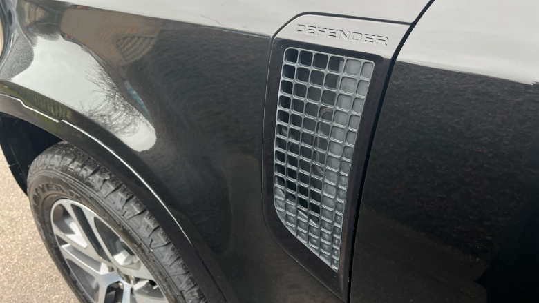 Land Rover Defender 3.0 D250 XS Edition 110 5dr Auto Diesel Estate